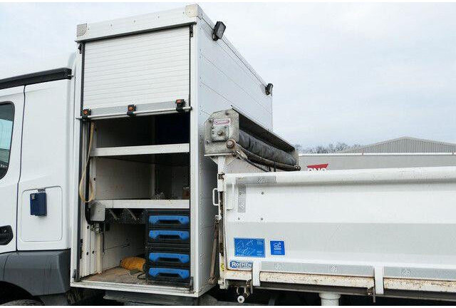 Mercedes-Benz 2030 L Antos 4x2, Kran,Generator,Plane,Hydraulik - Istovarivač: slika 3 Mercedes-Benz 2030 L Antos 4x2, Kran,Generator,Plane,Hydraulik - Istovarivač: slika 3