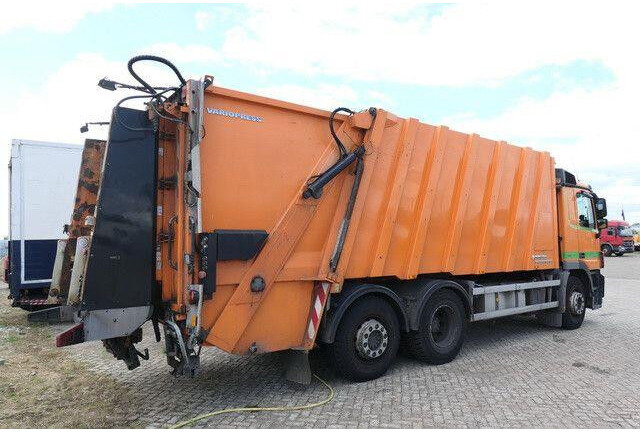 Mercedes-Benz 2532 L Actros 6x2, Faun, Zöller, 24m³, MP3, AC - Kamion za smeće: slika 4 Mercedes-Benz 2532 L Actros 6x2, Faun, Zöller, 24m³, MP3, AC - Kamion za smeće: slika 4