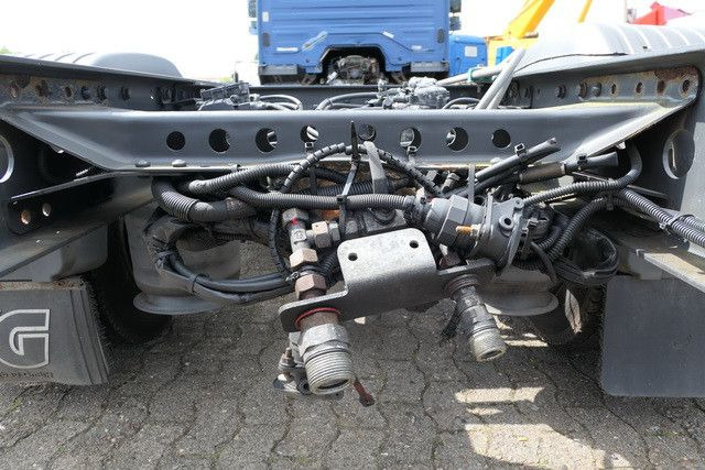 Mercedes-Benz 918 L Atego 4x2, Nebenantrieb, Standklima - Kamion sa golom šasijom i zatvorenom kabinom: slika 5 Mercedes-Benz 918 L Atego 4x2, Nebenantrieb, Standklima - Kamion sa golom šasijom i zatvorenom kabinom: slika 5