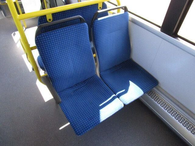 SOLARIS Urbino 12, Euro 5 EEV, A/C, 38Sitze,Rampe, TÜV - Prigradski autobus: slika 5 SOLARIS Urbino 12, Euro 5 EEV, A/C, 38Sitze,Rampe, TÜV - Prigradski autobus: slika 5