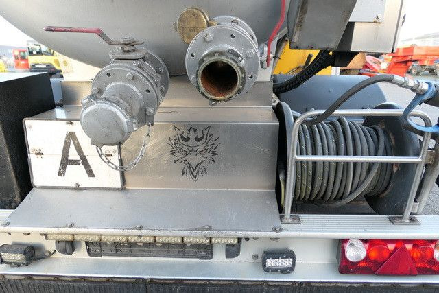 Saug Truck XXL 18,Kanalreiniger,Pumpe,Alu-Felgen - Poluprikolica cisterna: slika 3 Saug Truck XXL 18,Kanalreiniger,Pumpe,Alu-Felgen - Poluprikolica cisterna: slika 3