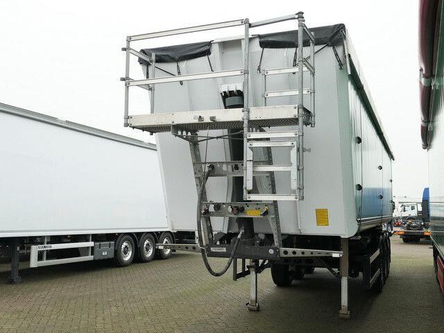 Schmitz Cargobull SKI 24 SL 9.6, Alu, 50m³, Alu-Felgen, Luft-Lift - Poluprikolica istovarivača: slika 2 Schmitz Cargobull SKI 24 SL 9.6, Alu, 50m³, Alu-Felgen, Luft-Lift - Poluprikolica istovarivača: slika 2