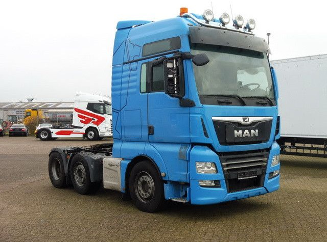 MAN 26.500 TGX XXL 6x2, Intarder, Klima, Schlafliege - Tegljač: slika 2 MAN 26.500 TGX XXL 6x2, Intarder, Klima, Schlafliege - Tegljač: slika 2