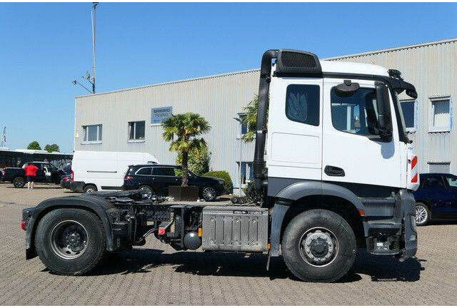 Mercedes-Benz 1845 LS Arocs 4x4, HAD, Hydr., Klima, - Tegljač: slika 2 Mercedes-Benz 1845 LS Arocs 4x4, HAD, Hydr., Klima, - Tegljač: slika 2