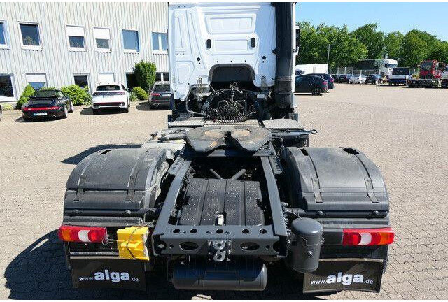 Mercedes-Benz 1845 LS Arocs 4x4, HAD, HydroDrive, Kilma, Hydr. - Tegljač: slika 4 Mercedes-Benz 1845 LS Arocs 4x4, HAD, HydroDrive, Kilma, Hydr. - Tegljač: slika 4