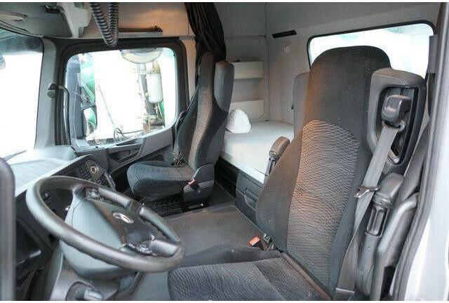 Mercedes-Benz 1846 Arocs 4x4, HydroDrive, Hydr., Alu-Felgen,AC Mercedes-Benz 1846 Arocs 4x4, HydroDrive, Hydr., Alu-Felgen,AC: slika 11 Mercedes-Benz 1846 Arocs 4x4, HydroDrive, Hydr., Alu-Felgen,AC Mercedes-Benz 1846 Arocs 4x4, HydroDrive, Hydr., Alu-Felgen,AC: slika 11