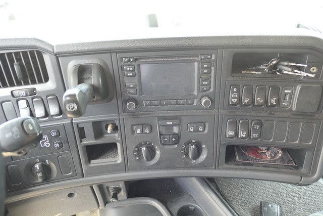 Tegljač Scania R 410 4x2, Retarder, Hydr., Alu-Felgen, Klima: slika 12