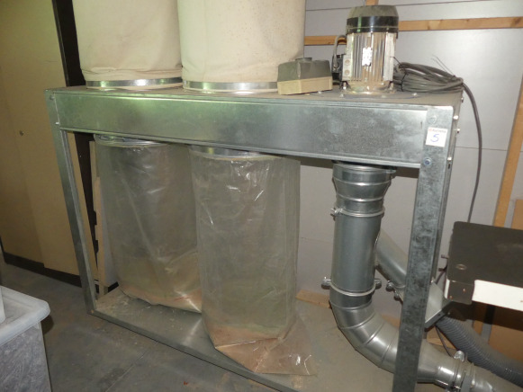 Aspiration 2 sacs sur châssis Marque et modèle inconnu - HVAC oprema: slika 1 Aspiration 2 sacs sur châssis Marque et modèle inconnu - HVAC oprema: slika 1