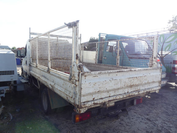 Camionnette benne basculante Iveco 35C10 (2006-196.690 km) - Dostavno vozilo istovarivač: slika 4 Camionnette benne basculante Iveco 35C10 (2006-196.690 km) - Dostavno vozilo istovarivač: slika 4