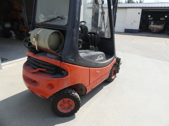 Chariot élévateur Linde H16T-03 - Gasni viljuškar: slika 4 Chariot élévateur Linde H16T-03 - Gasni viljuškar: slika 4