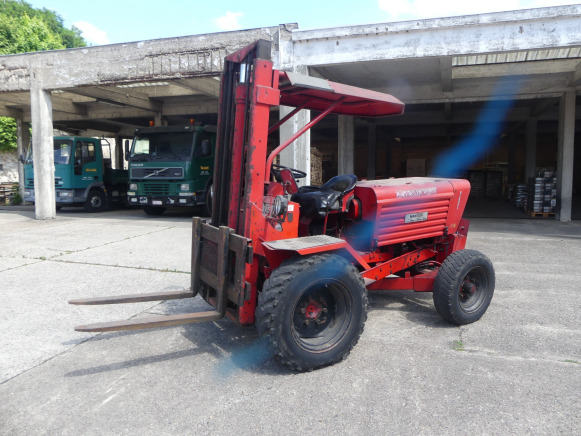 Chariot élévateur Manitou/international MC6H / - Viljuškar: slika 1 Chariot élévateur Manitou/international MC6H / - Viljuškar: slika 1