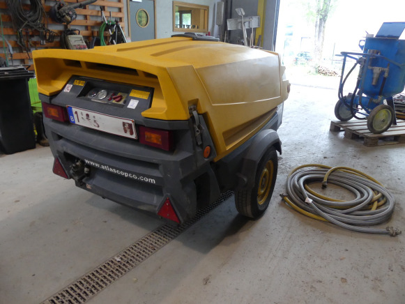 Compresseur tractable Atlas Copco XAS97DD PE - Kompresor za vazduh: slika 1 Compresseur tractable Atlas Copco XAS97DD PE - Kompresor za vazduh: slika 1