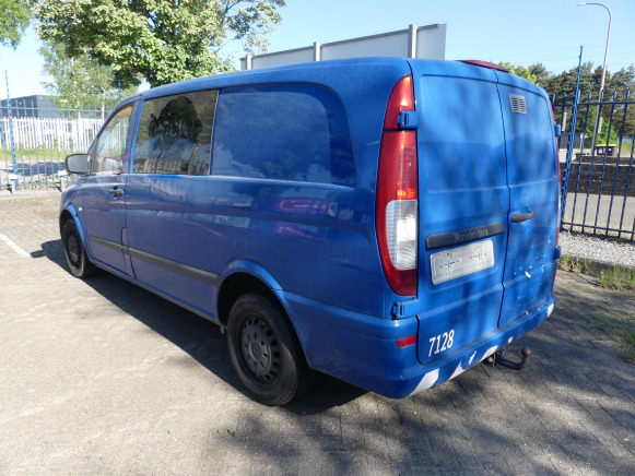 REF:7128 - Camionnette Mercedes-Benz Vito (2011-346.992 km) - Dostavno vozilo: slika 4 REF:7128 - Camionnette Mercedes-Benz Vito (2011-346.992 km) - Dostavno vozilo: slika 4