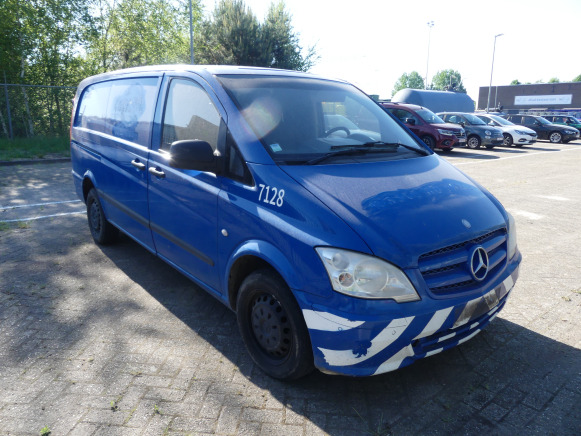 REF:7128 - Camionnette Mercedes-Benz Vito (2011-346.992 km) - Dostavno vozilo: slika 2 REF:7128 - Camionnette Mercedes-Benz Vito (2011-346.992 km) - Dostavno vozilo: slika 2