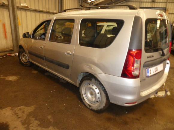 REF:2GBD456 - Voiture Dacia Logan Break SD (2011-85.514 km) - Karavan: slika 3 REF:2GBD456 - Voiture Dacia Logan Break SD (2011-85.514 km) - Karavan: slika 3
