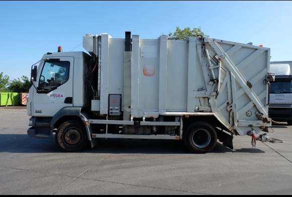 REF : 6 - Camion poubelle DAF LF55 - Kamion za smeće: slika 2 REF : 6 - Camion poubelle DAF LF55 - Kamion za smeće: slika 2