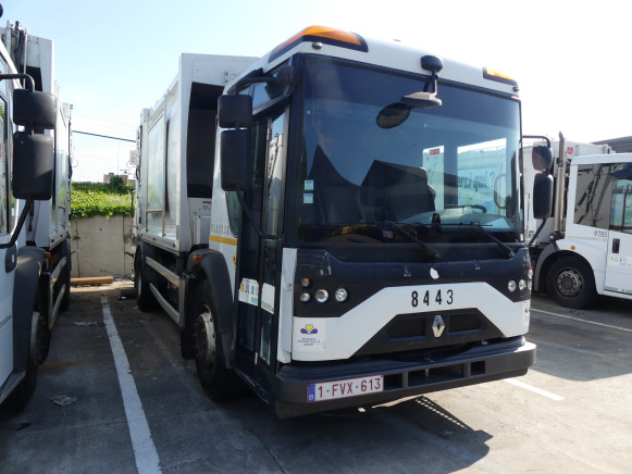 REF:8443 - Camion poubelle Renault Access (2013-128.985 km) - Kamion za smeće: slika 3 REF:8443 - Camion poubelle Renault Access (2013-128.985 km) - Kamion za smeće: slika 3