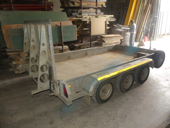 Remorque porte engin triple essieu Nugent Trailers PT126TRI - Prikolica za prevoz radnih mašina: slika 3 Remorque porte engin triple essieu Nugent Trailers PT126TRI - Prikolica za prevoz radnih mašina: slika 3