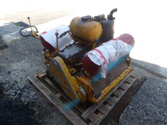 Rouleau compresseur Duomat R66 - Mini valjak: slika 3 Rouleau compresseur Duomat R66 - Mini valjak: slika 3