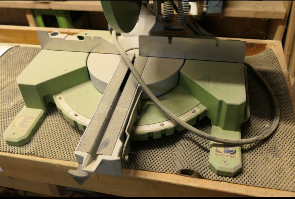 Scie à onglet Elektra Beckum KGS300 - Mašina za obradu drveta: slika 3 Scie à onglet Elektra Beckum KGS300 - Mašina za obradu drveta: slika 3