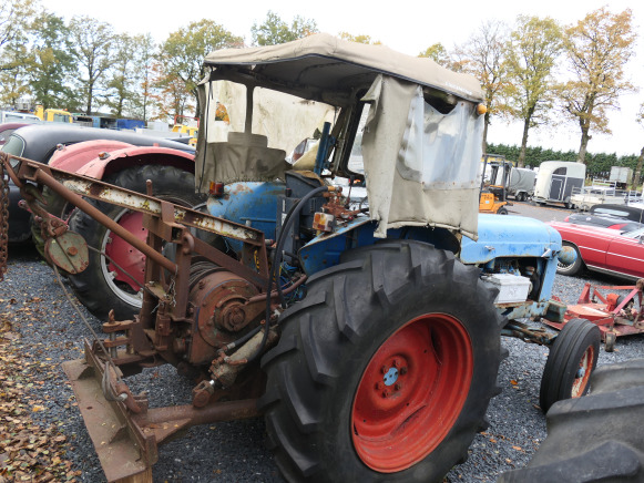 Tracteur agricole + treuil Ford Super Major - Traktor: slika 3 Tracteur agricole + treuil Ford Super Major - Traktor: slika 3