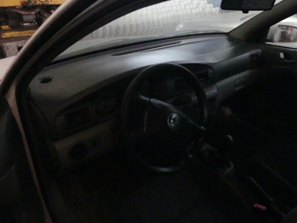 Voiture Skoda Octavia GLX - Automobil: slika 5 Voiture Skoda Octavia GLX - Automobil: slika 5