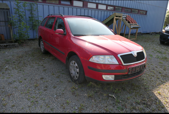 Voiture break Skoda - Karavan: slika 2 Voiture break Skoda - Karavan: slika 2