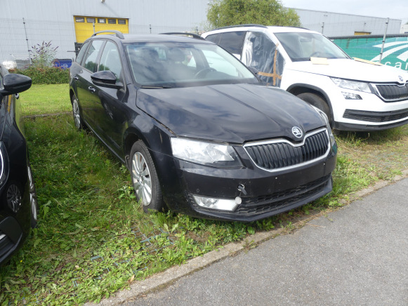 Voiture break Skoda Octavia Combi (2015-167.000 km) - Automobil: slika 2 Voiture break Skoda Octavia Combi (2015-167.000 km) - Automobil: slika 2