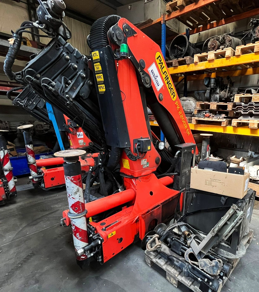 PALFINGER PK 22002-EH D year 2013, remote control, extra functions - Kran za kamion: slika 4 PALFINGER PK 22002-EH D year 2013, remote control, extra functions - Kran za kamion: slika 4