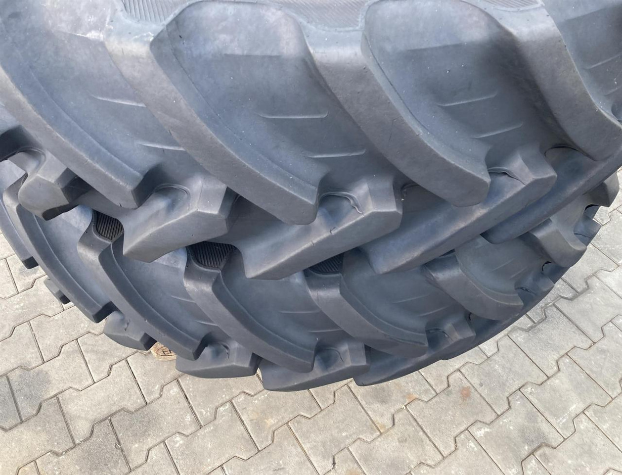 Alliance 380/85R34 - Guma za Poljoprivredna mašina: slika 2 Alliance 380/85R34 - Guma za Poljoprivredna mašina: slika 2