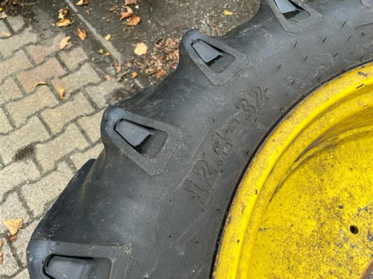 BKT 12.4-32 - Guma za Poljoprivredna mašina: slika 3 BKT 12.4-32 - Guma za Poljoprivredna mašina: slika 3