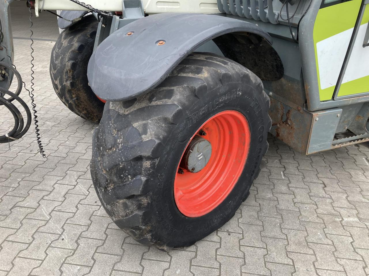 CLAAS Scorpion 9040 VariPower - Teleskopski upravljač: slika 2 CLAAS Scorpion 9040 VariPower - Teleskopski upravljač: slika 2