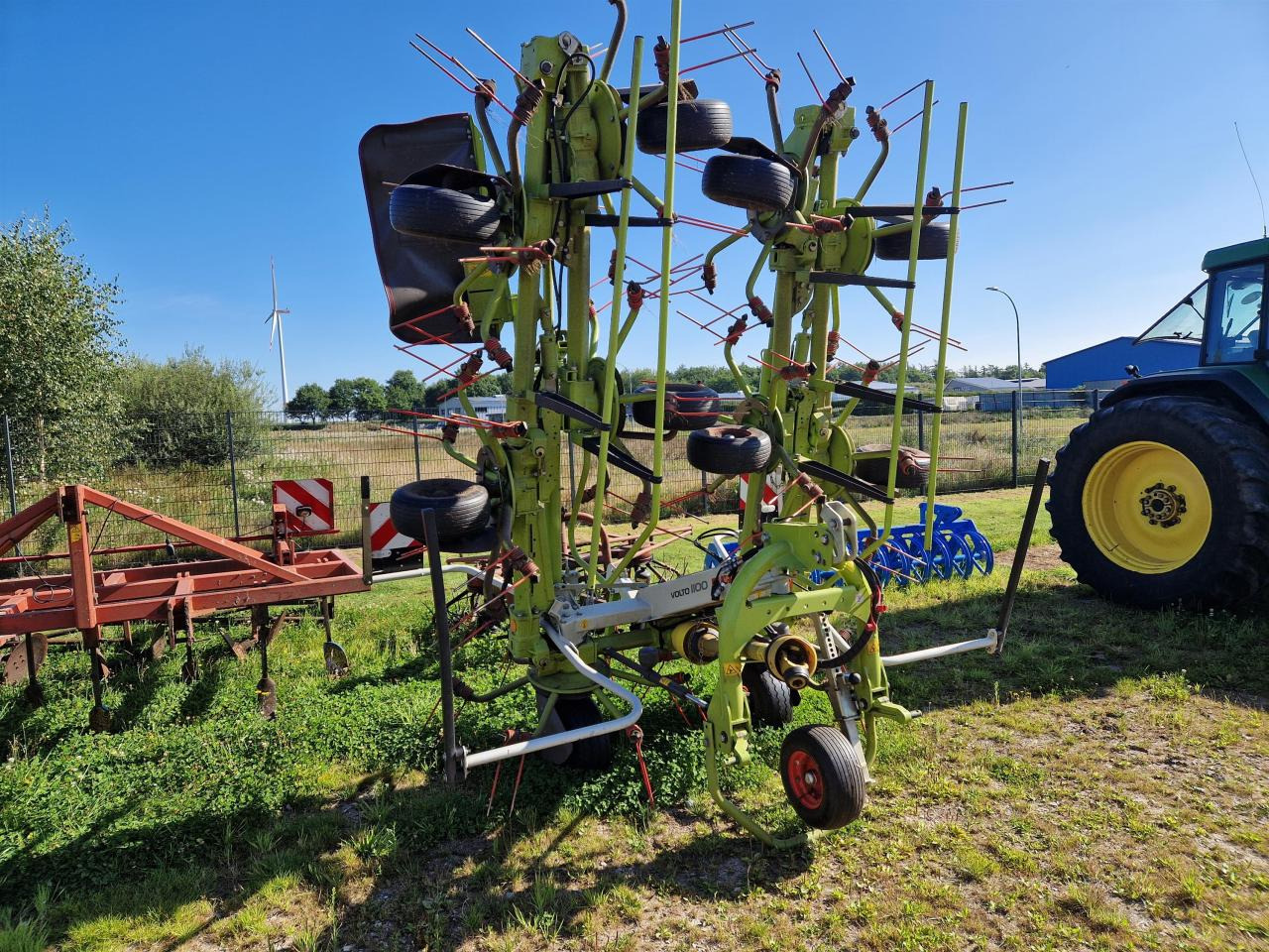 CLAAS Volto 1100 - Prevrtač/ Grabuljač: slika 1 CLAAS Volto 1100 - Prevrtač/ Grabuljač: slika 1
