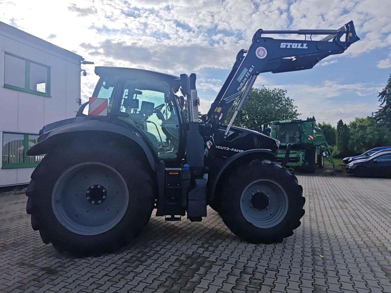 Deutz-Fahr 6215 TTV - Traktor: slika 2 Deutz-Fahr 6215 TTV - Traktor: slika 2