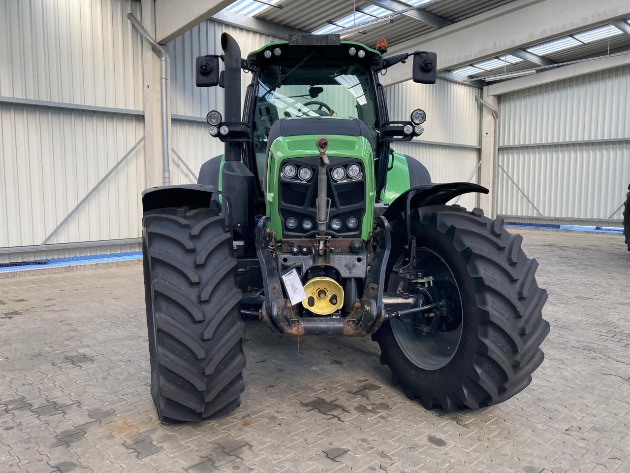 Deutz-Fahr 7250 TTV - Traktor: slika 4 Deutz-Fahr 7250 TTV - Traktor: slika 4