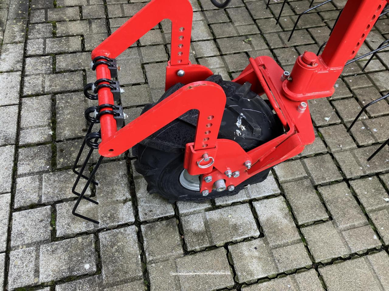 Einböck Aerostar 1200 Exact - Oprema za obradu zemljišta: slika 4 Einböck Aerostar 1200 Exact - Oprema za obradu zemljišta: slika 4