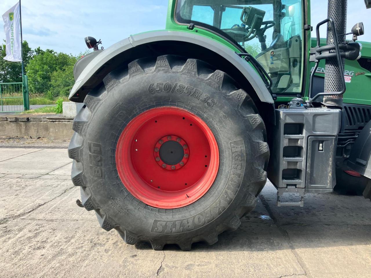 Fendt 826 Profi Plus - Traktor: slika 5 Fendt 826 Profi Plus - Traktor: slika 5