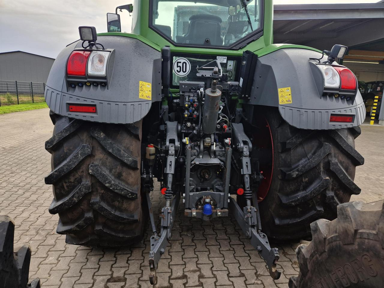 Fendt 826 Vario S4 Profi Plus - Traktor: slika 3 Fendt 826 Vario S4 Profi Plus - Traktor: slika 3