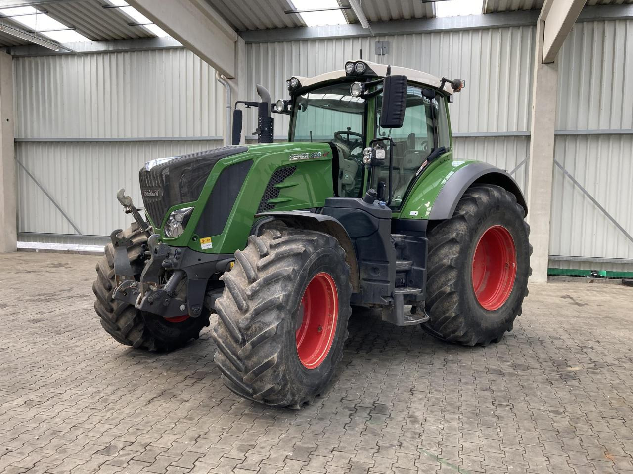 Fendt 828 Profi Plus - Traktor: slika 1 Fendt 828 Profi Plus - Traktor: slika 1