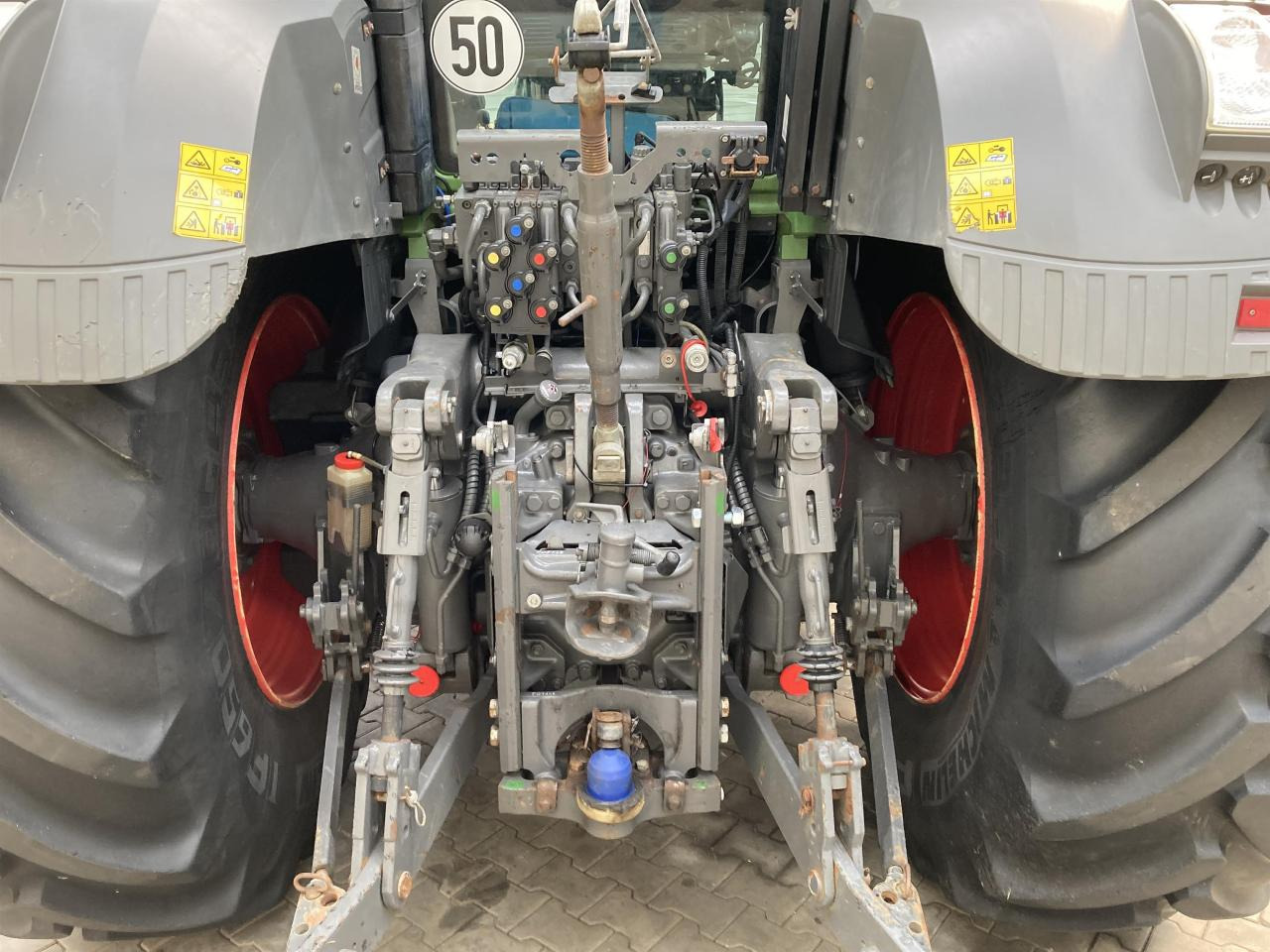 Fendt 828 Profi Plus - Traktor: slika 5 Fendt 828 Profi Plus - Traktor: slika 5