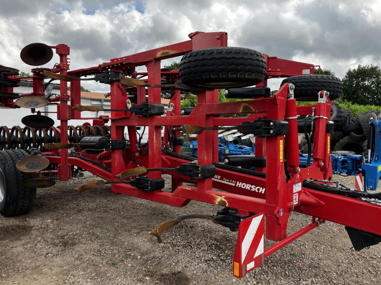 Horsch Tiger 4 AS - Kultivator: slika 1 Horsch Tiger 4 AS - Kultivator: slika 1
