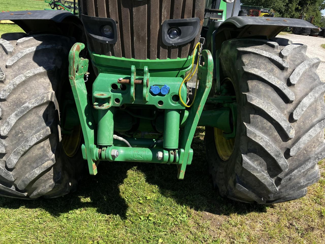 John Deere 6210R - Traktor: slika 4 John Deere 6210R - Traktor: slika 4