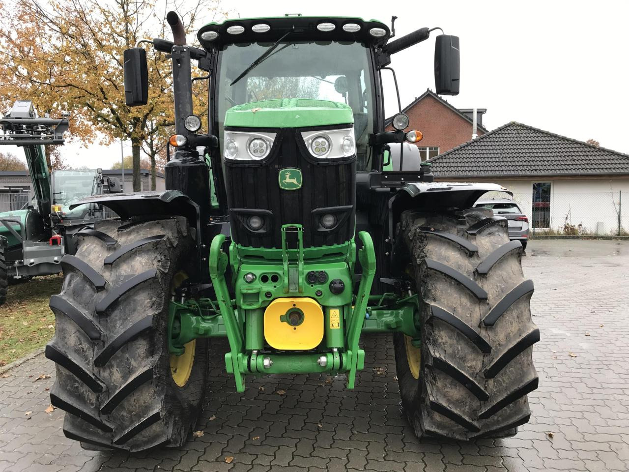 John Deere 6215R - Traktor: slika 3 John Deere 6215R - Traktor: slika 3
