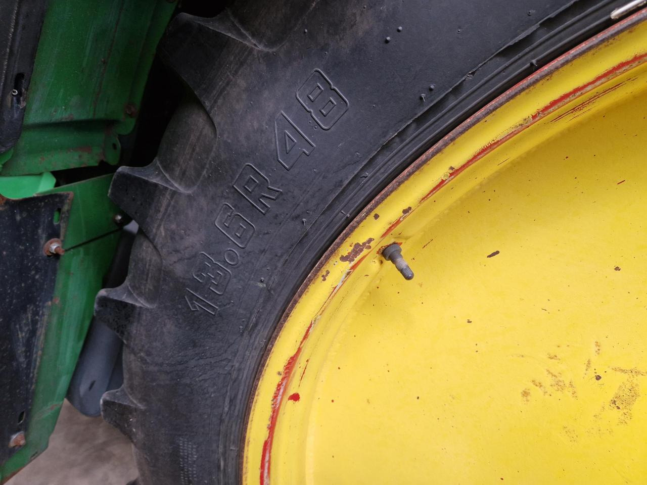 John Deere 6420S - Traktor: slika 3 John Deere 6420S - Traktor: slika 3