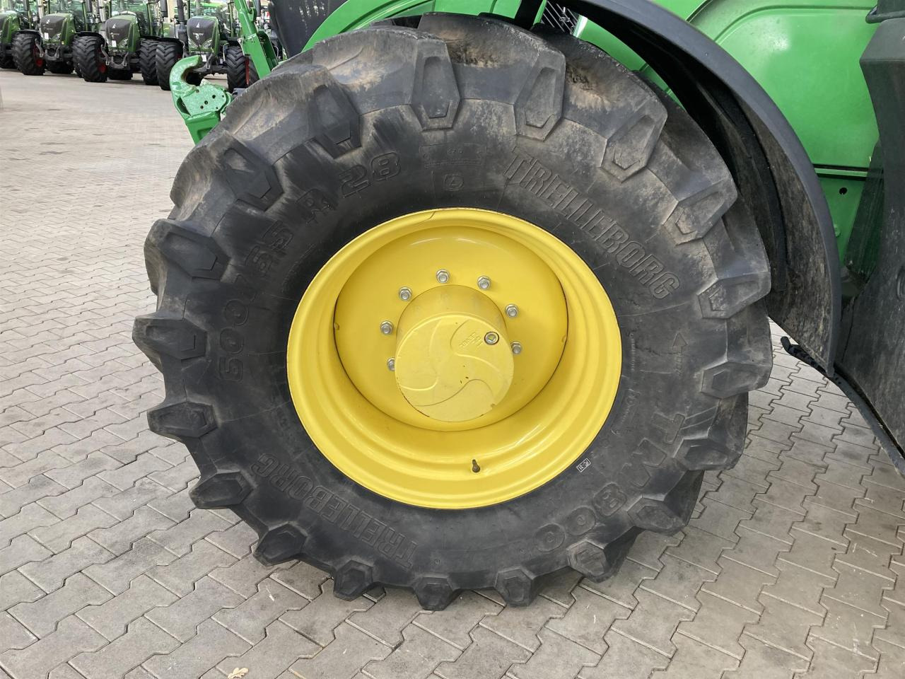 John Deere 6R 185 - Traktor: slika 3 John Deere 6R 185 - Traktor: slika 3