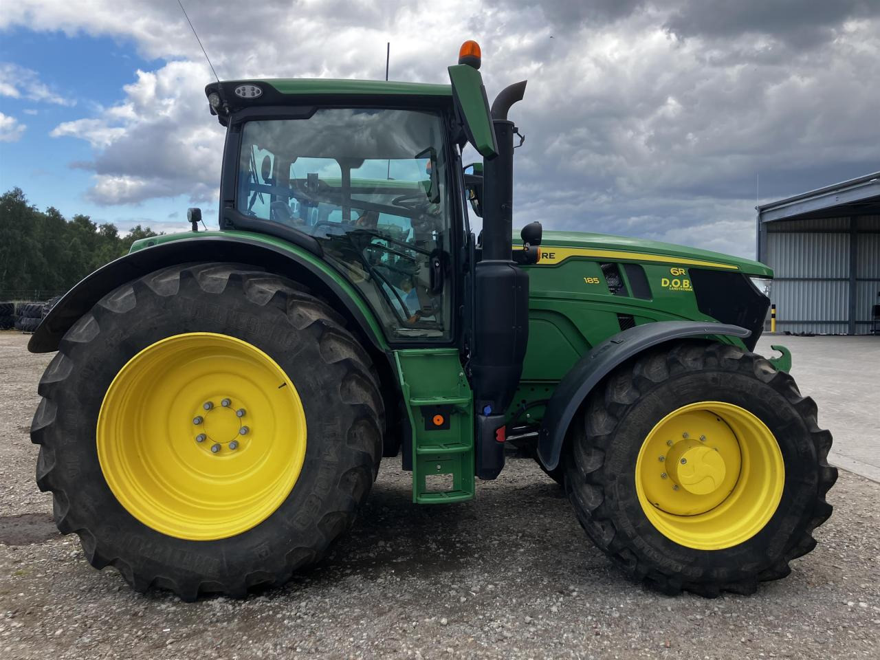 John Deere 6R 185 - Traktor: slika 2 John Deere 6R 185 - Traktor: slika 2