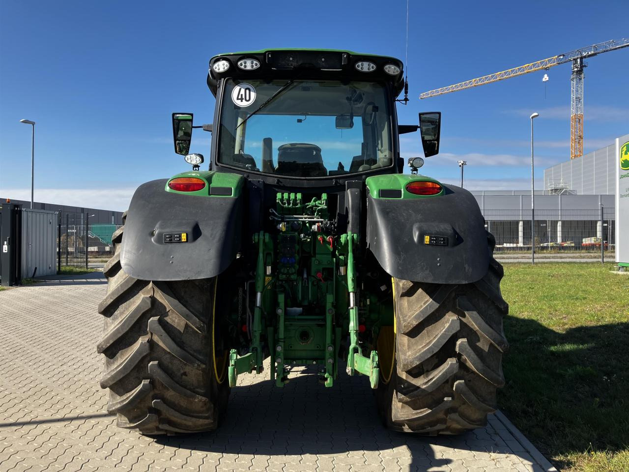 John Deere 6R 185 - Traktor: slika 5 John Deere 6R 185 - Traktor: slika 5