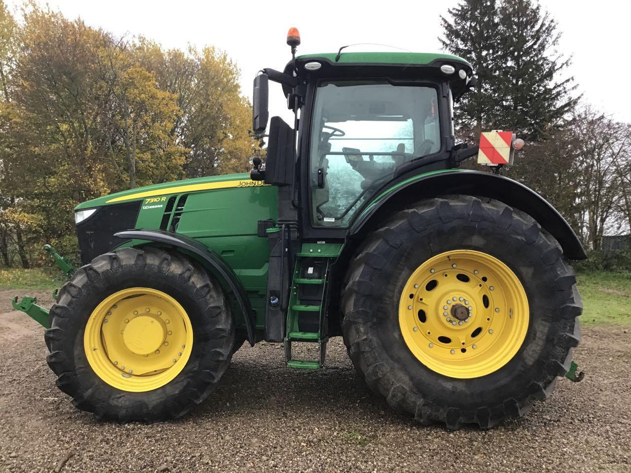 John Deere 7310R - Traktor: slika 1 John Deere 7310R - Traktor: slika 1