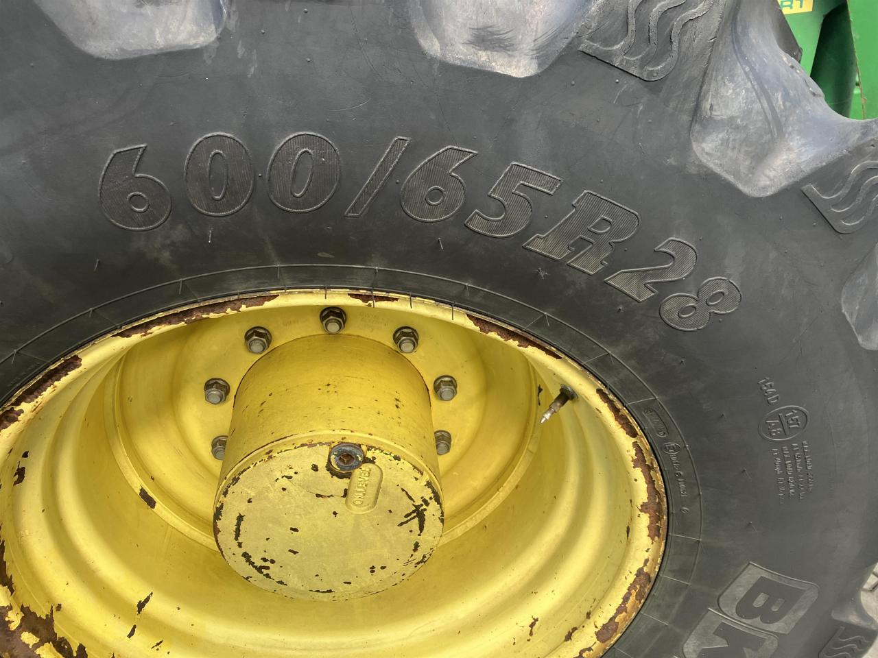 John Deere 7530 PREMIUM John Deere 7530 PREMIUM: slika 12 John Deere 7530 PREMIUM John Deere 7530 PREMIUM: slika 12