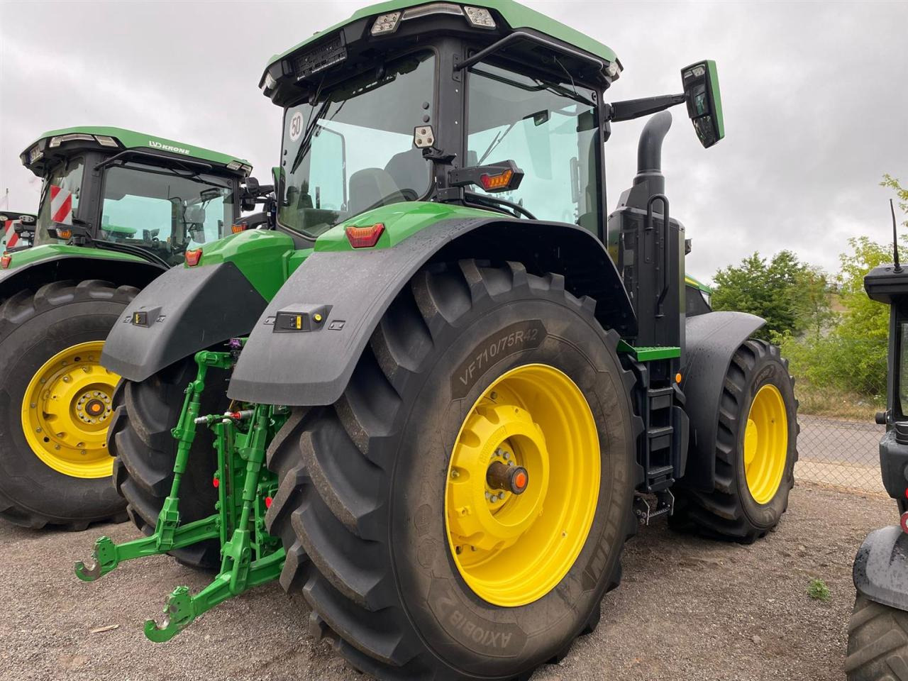 John Deere 7R 310 - Traktor: slika 4 John Deere 7R 310 - Traktor: slika 4